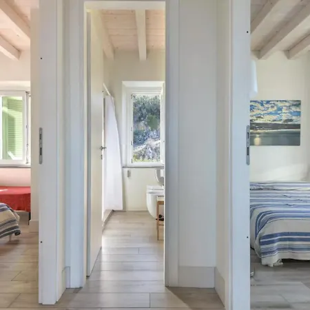 Trilocale Montecristo - Vista Su Mare E Tramonti Appartement *