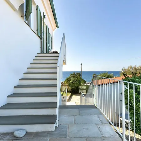 Appartement Trilocale Montecristo - Vista Su Mare E Tramonti