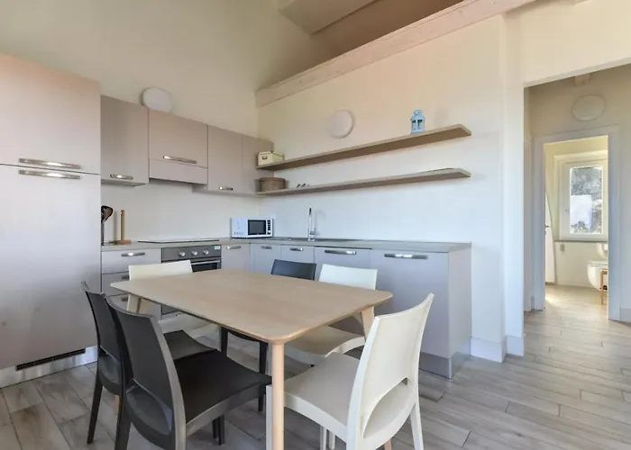 Trilocale Montecristo - Vista Su Mare E Tramonti * 포몬테