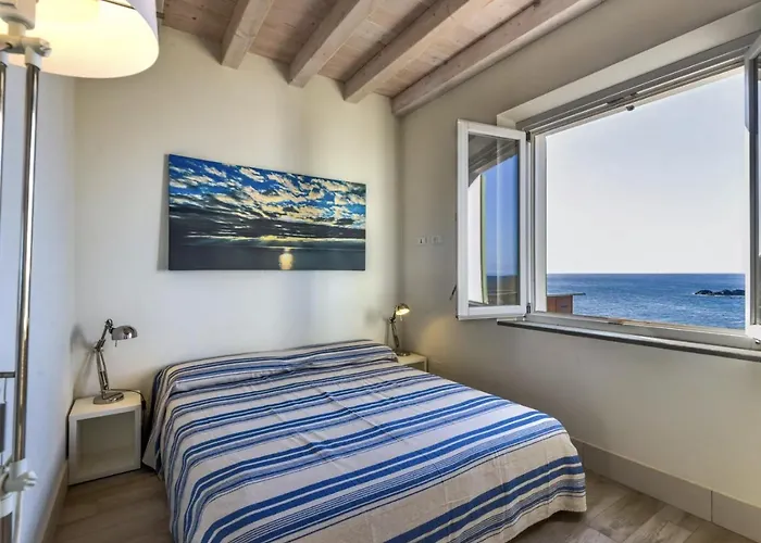 Trilocale Montecristo - Vista Su Mare E Tramonti Pomonte